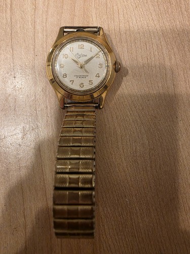 Vintage bifora rubis - ​vintage,