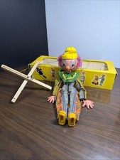 Pelham, clown, Marionette