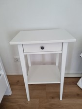 IKEA Hemnes Ablagetisch / Nachttisch weiß
