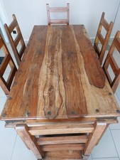 Esstisch Kolonialstil