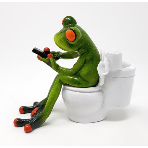 Dekofigur frosch auf toilette - auf,