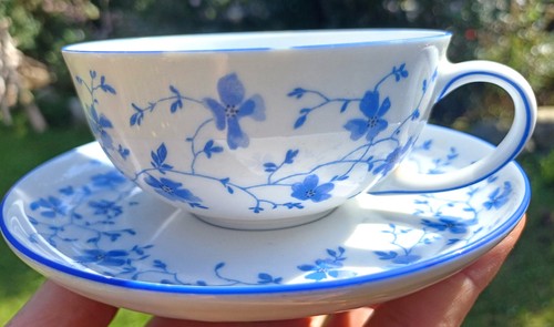 Teetasse mit untertasse - mit,
