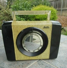 Arvin 650P (1952), Röhrenkofferradio USA 'Space-Age'-Design