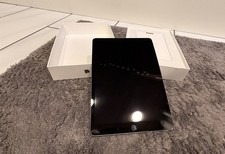 Apple iPad 9 (10,2") @ 2021 @