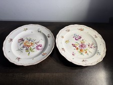 Set of 2 Meissen Streublumen