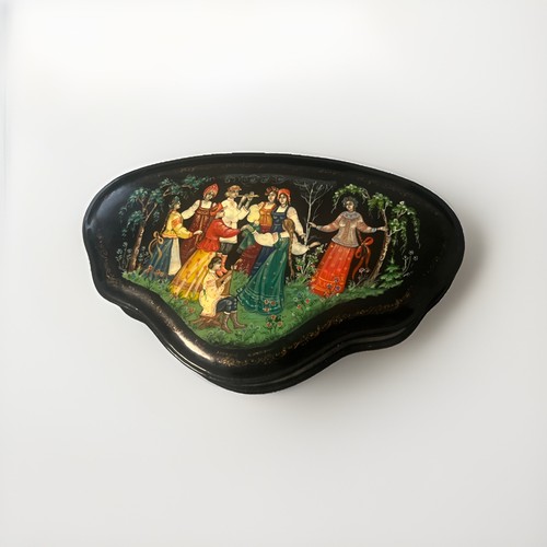 Russische lackdose - -,