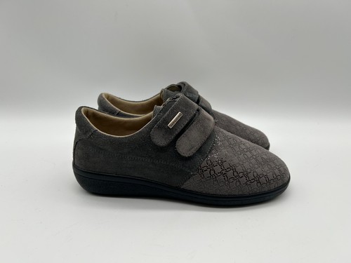 Varomed lille damen - ,