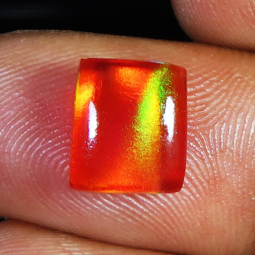 Aurora opal cabochon - ct,