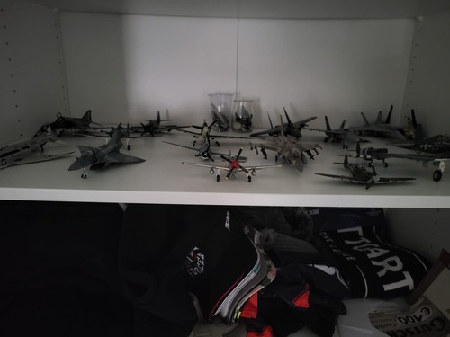 Militärflugzeug