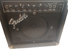 Fender Frontman Reverb PR241 Gitarrenverstärker / 15 Watt / 8 Ohm / Refurbished