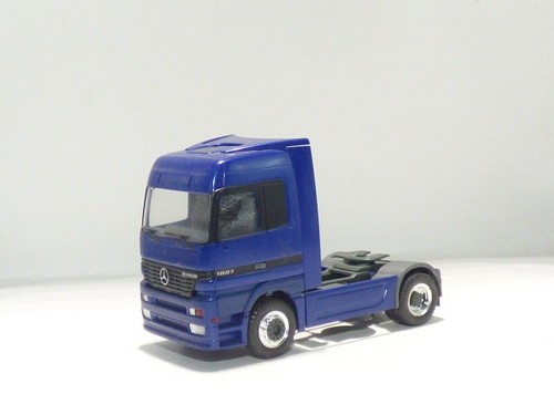 Herpa merecedes benz - 1:87, man