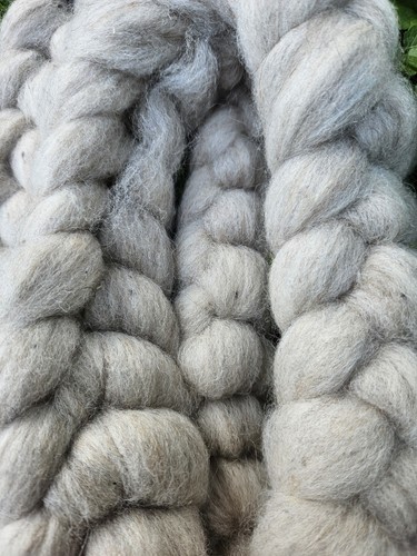 100g kammzug lammwolle aus - kammzug,