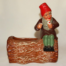 Alter GARTENZWERG auf