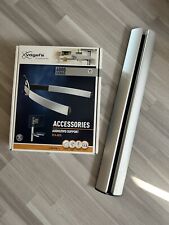 Vogels Kabelkanal EFA 6835 und Halter EFA 6825