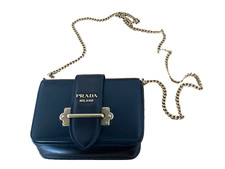 PRADA Gürtel-/Umhängetasche
