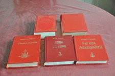 1 in rotes Leder gebundene Buch zur Auswahl, davon 4 Buchbinder Unikate