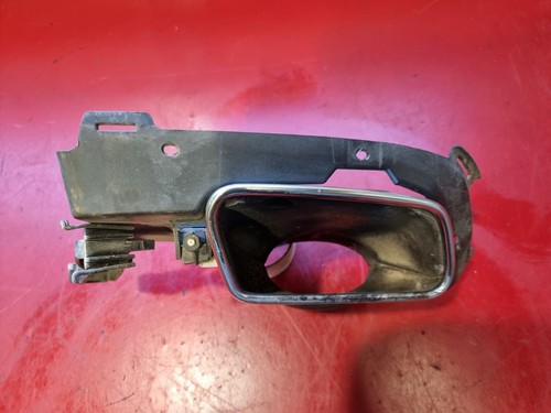 Auspuffblende halter rechts - auspuffblende,