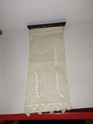 Alte gardine mit leiste - gardine, leiste-um