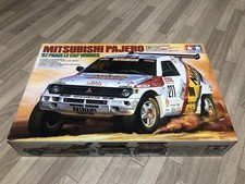 TAMIYA 1/24 MITSUBISHI PAJERO