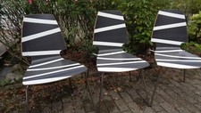 3 Stück Holzstühle stapelbar mit Zebramuster schwarz weiß matt