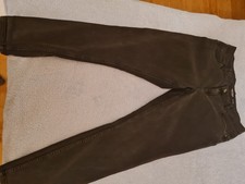 Damen Jeans von Vero Moda schwarz, Gr. XL/32 wie 42, Stretch, gut erhalten