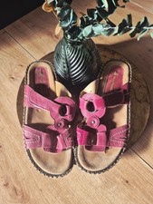 ✨ Stilvolle Hush Puppies Sandalen in Lachsrot – Größe 41 ✨