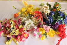 Kunstblumen großes Konvolut Blumen und Blüten bunt gemischt