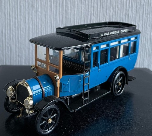 Rio fiat omnibus 18 - 1:43,