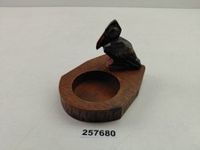 Aschenbecher geschnitzte Vogelfigur mit Glasaugen Pelikan Tukan Deko alt #257680