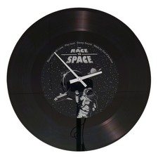 Schallplatte Astronaut Wanduhr