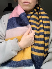 H&M oversize XXL Schal gestreift Streifen bunt blau rosa senfgelb blogger zara