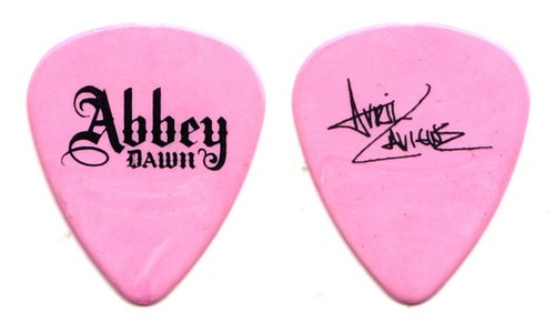 Avril lavigne signature abbey - signature,
