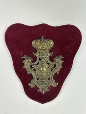 Vintage Wandwappen Messing auf