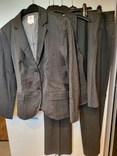 4 Teile, 1 Preis: s.Oliver Hosenanzug + Weste + Rock antrazit/schwarz Gr. 46