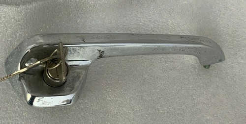 Audi 100 f104 türgriff - ,