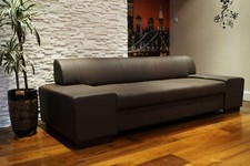 Dunkelbraunes Leder 3 Sitzer