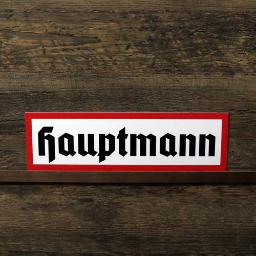 Schild hauptmann wegweiser - schild,