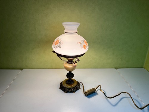 Tischlampe verziert