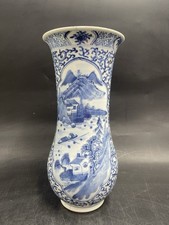 Chinesische blau-weiße Porzellan Vase mit Landschaftsmotiv und Bodenmarke