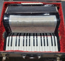 SCANDALLI ACCORDION PIANO