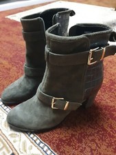 Frauen Halbstiefel Von Marke