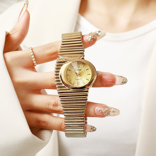 Women vintage gold - vintage,