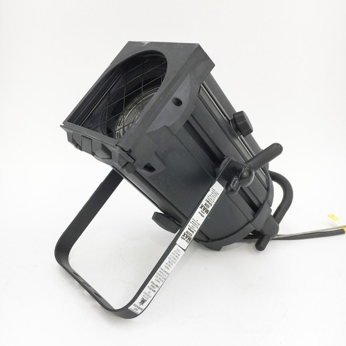 Selecon acclaim 650w fresnel - selecon,
