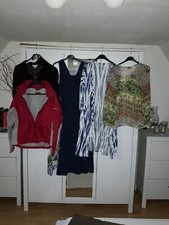 Karton mit Damenkleidung für Flohmarktverkauf - Gr. 40/42