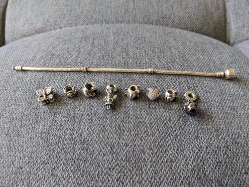 Pandora armband mit charms - 8,