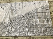 Fabelhafter H&M Duschvorhang mit einer Straßenkarte von New York 