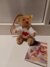 Steiff Mohair Bär m. Herz