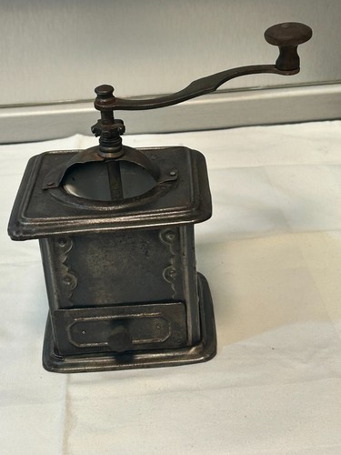 Antike kaffeemühle manuell - kaffeemÜhle,
