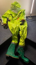 chemikalien schutzanzug