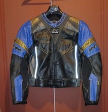 Fast neuwertige BÜSE